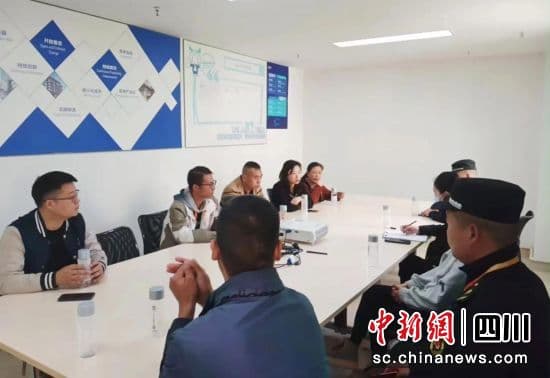 “微网实格”：成都中和街道用小网格撑起治理“大舞台”