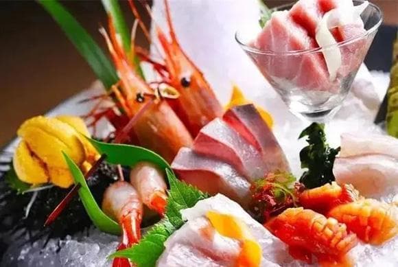 什么是生冷食物？又有哪些特点，以及食用时的注意事项？