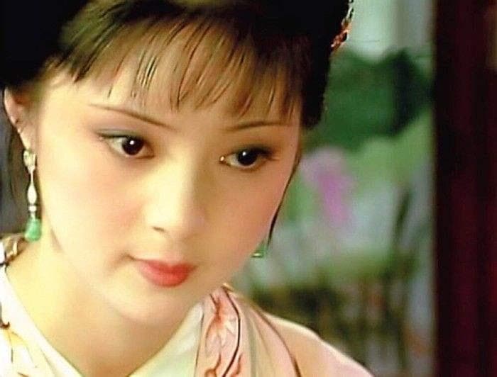 《红楼梦》里的比喻艺术大揭秘