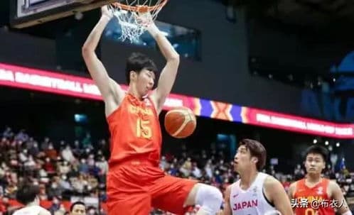 中国男篮在最新国际赛事中的表现与展望