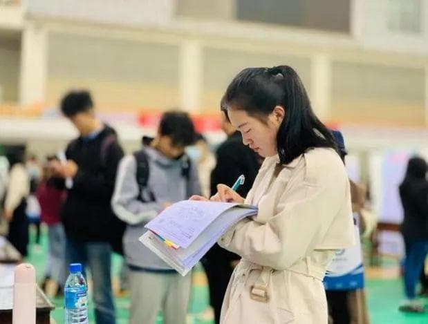 正值招聘高峰期，掌握3个技巧，增加求职赢面
