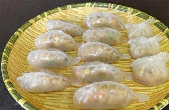 透明饺子皮，记住这个和面配方，个个晶莹剔透，好看又好吃