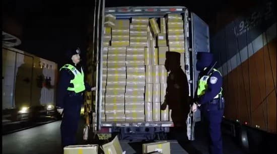 上海警方加强烟花爆竹安全管控，消除安全隐患