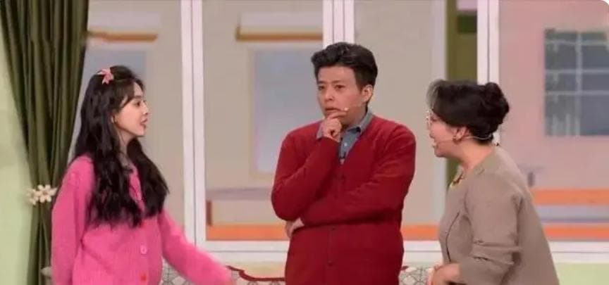 2025年春晚热议：节目质量下滑，观众怀念赵本山等老戏骨