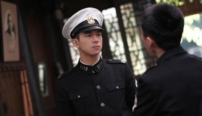 李现新作《群星闪耀时》：从戏剧到银幕的成长之路