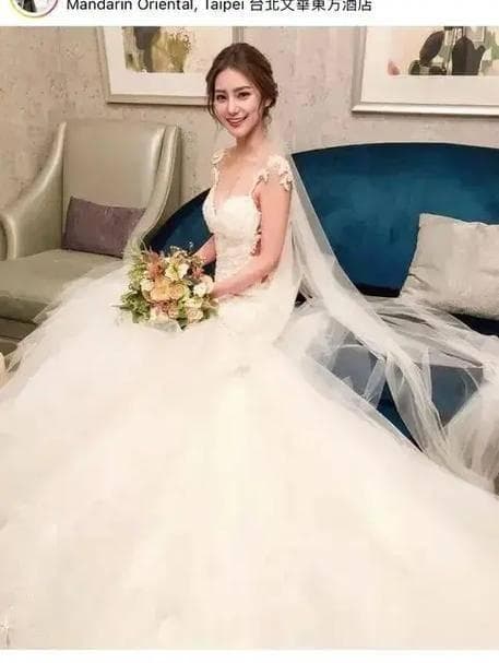 汪小菲和马筱梅回台北陪女儿划船，网友：这后妈做的真不错！