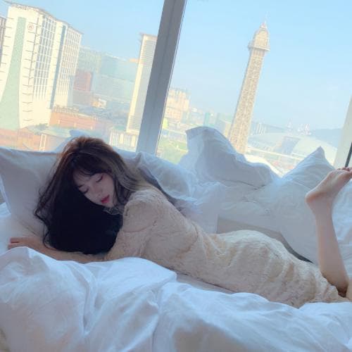 女生说发烧了怎么高情商回复
