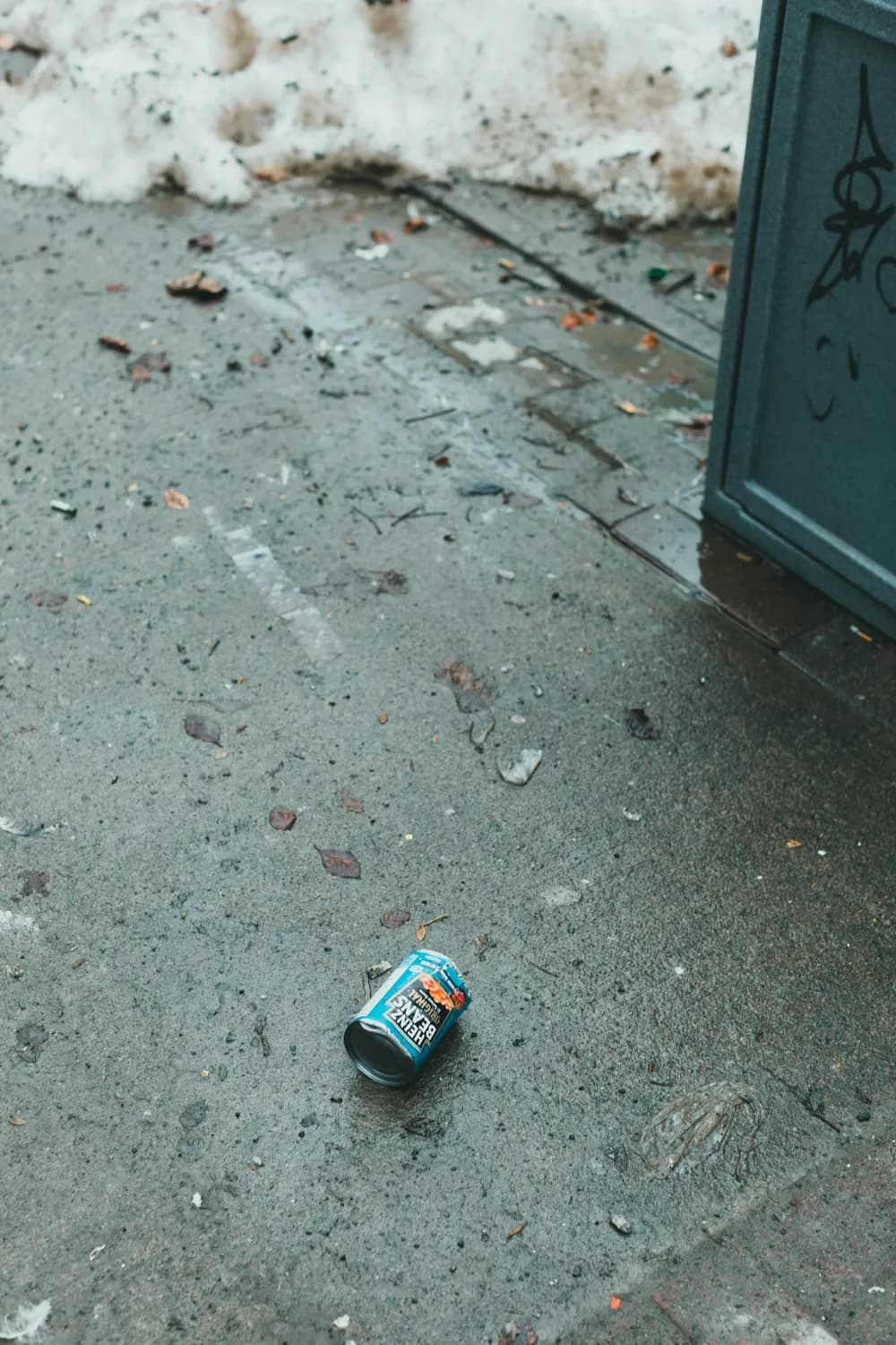 幼儿园健康教案：告别随地吐痰