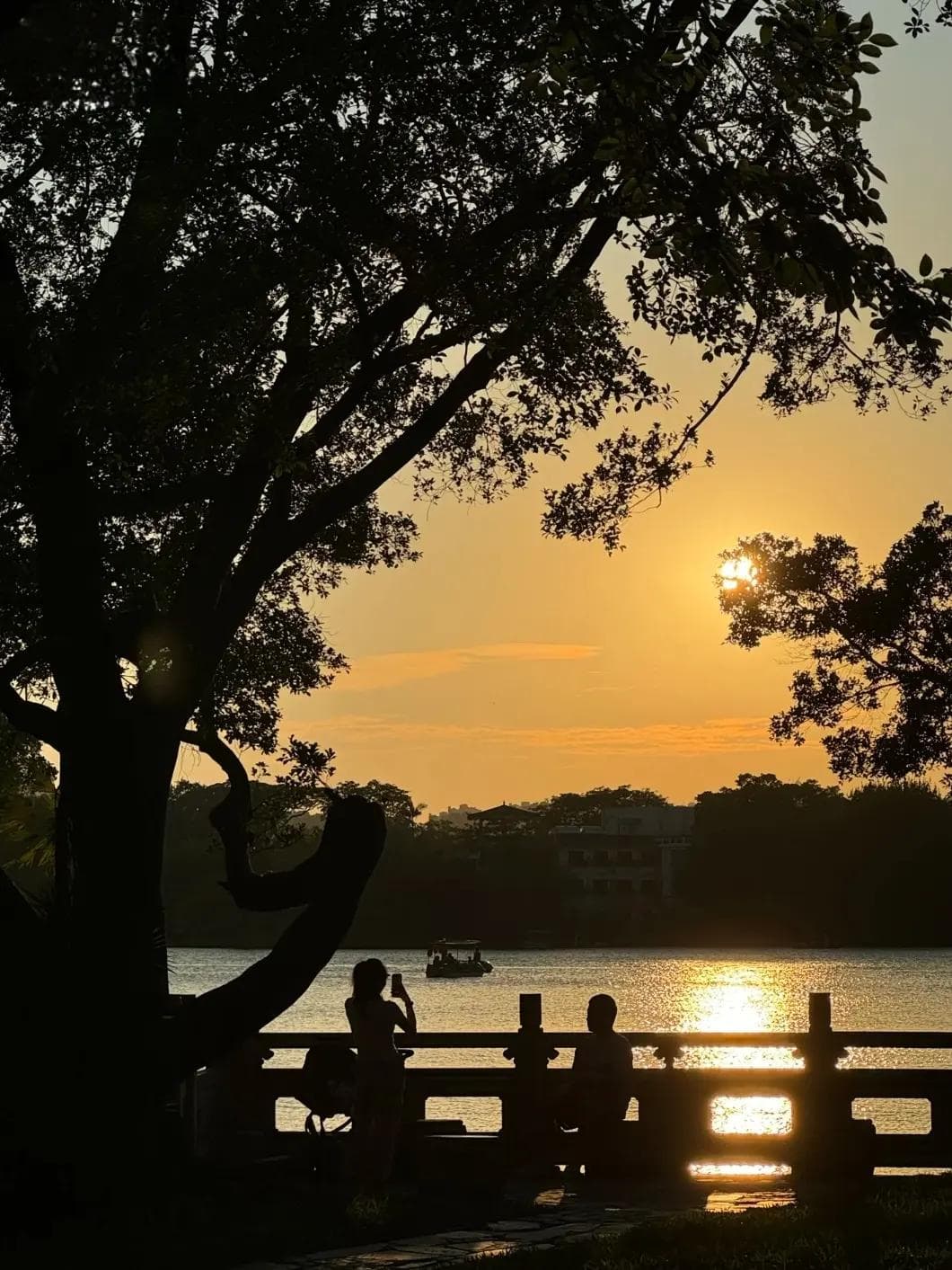 让当下饱满起来，去对抗虚无感