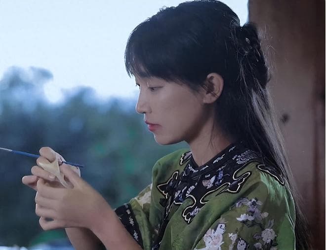 李子柒回归！外网几分钟点赞破万，网友感叹四年太快人也变了