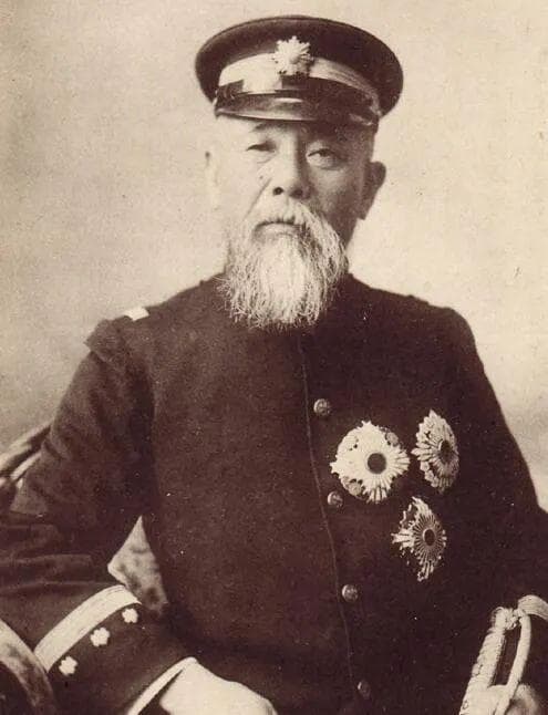 日本天皇在二战前，有没有被架空，到底有没有实权