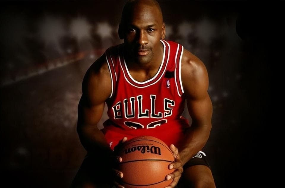 美媒评选最具影响力的5大NBA球星，现役二人上榜，一人引起争议