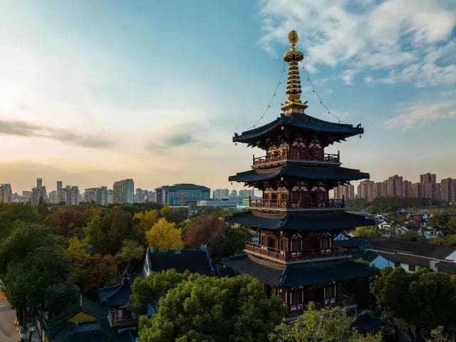 寒山寺：夜半钟声里的千年古刹，游览攻略全解析