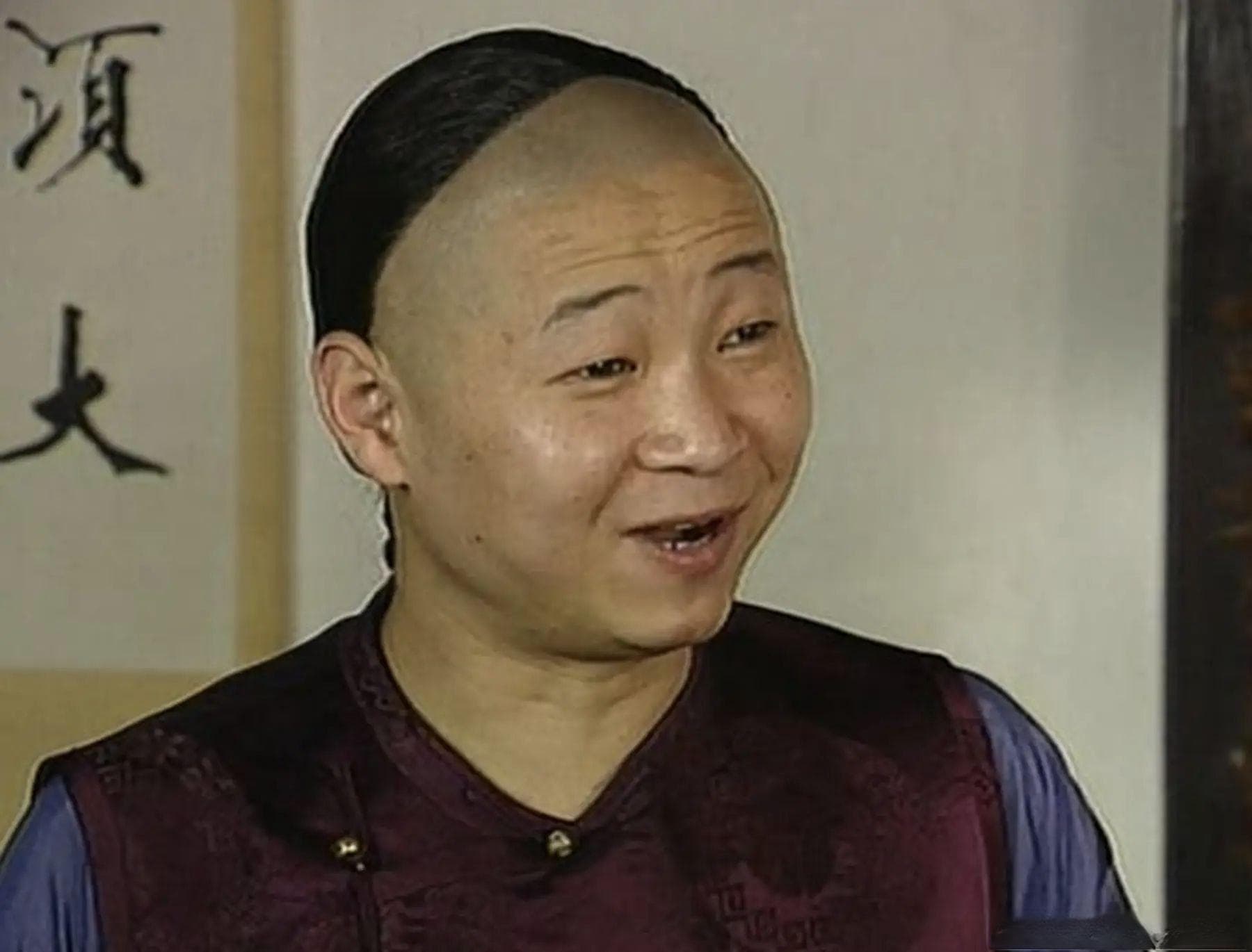 赵亮的转型之路：从“三德子”到养鸡大户，娶小15岁模特娇妻