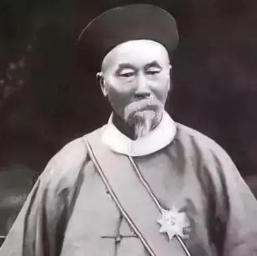历史视角下的人性探讨：李鸿章是好人还是坏人？