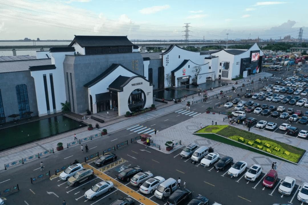 关于高速公路开放式服务区发展策略的思考