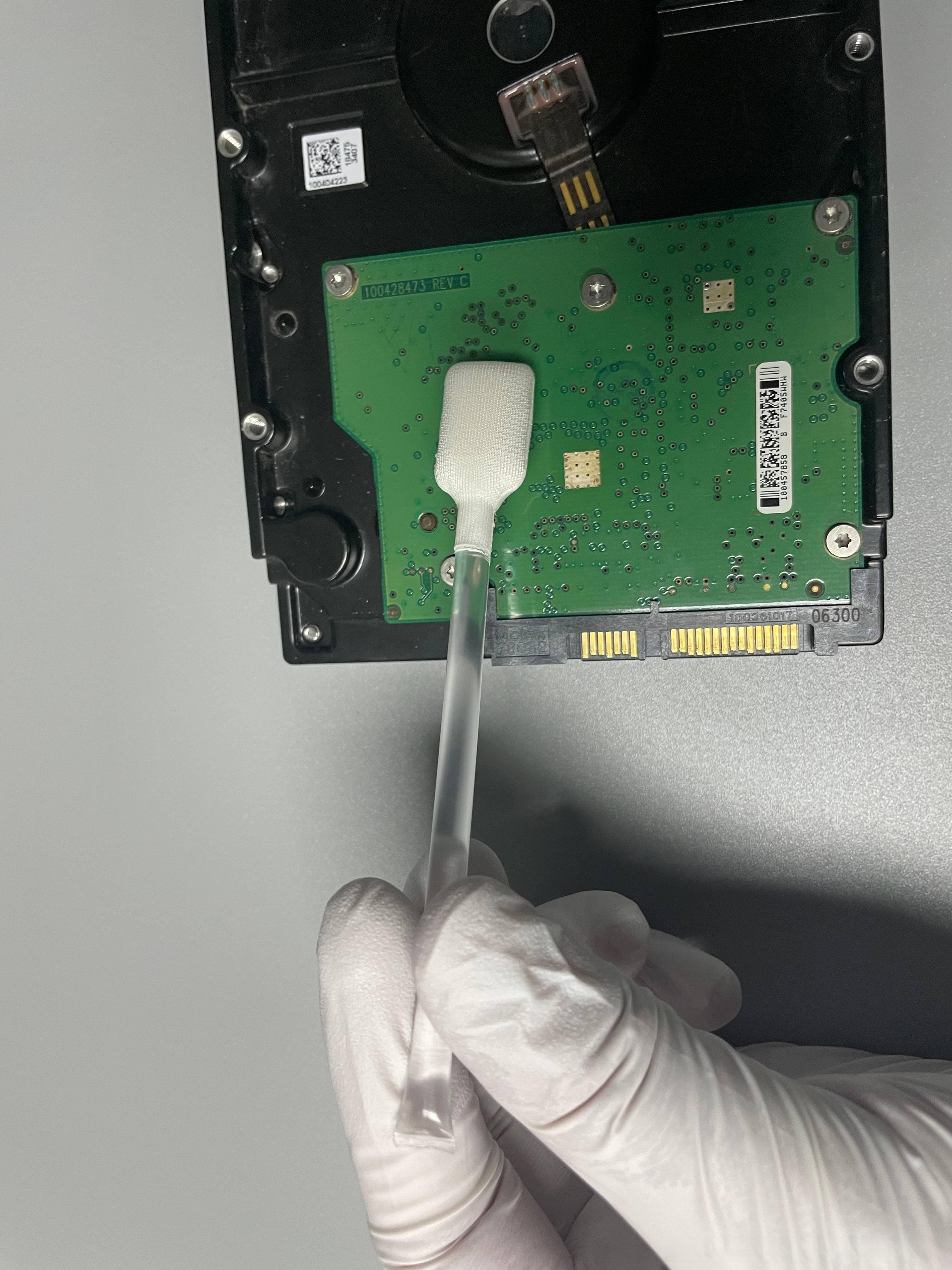 PCB电路板如何清洁及维护
