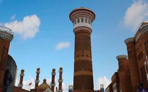 新疆国际大巴扎：世界最大大巴扎的旅游指南