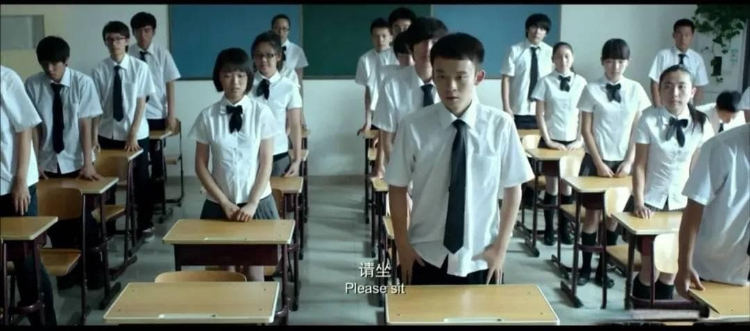 浅谈鲶鱼效应在班级管理中的应用