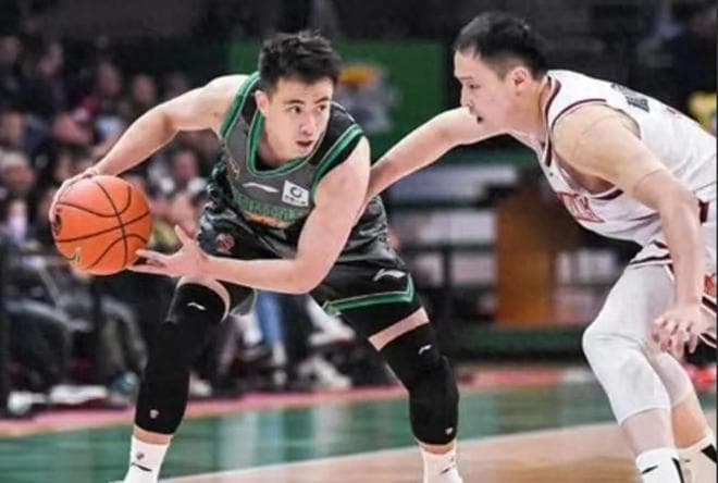 CBA揭幕战精彩回顾：辽宁三外援合揽73分逆转浙江!