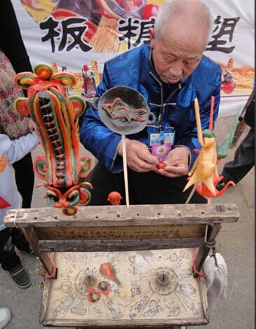 民俗文化吹糖人