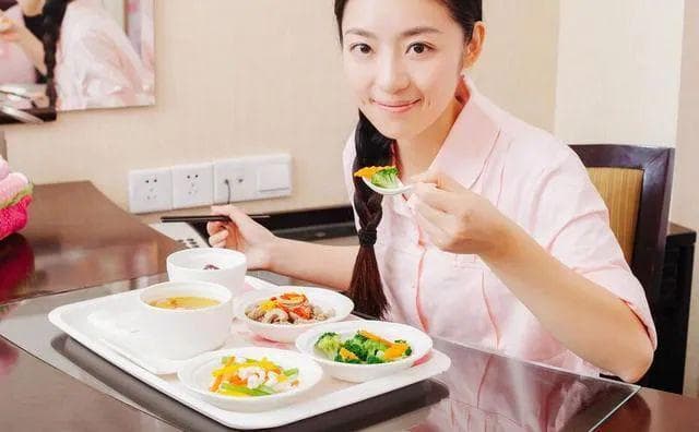 产后第一周，7款蔬菜汤，排恶露、消水肿