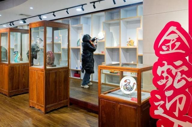 浦东新春嘉年华丨在浦东，你能看到、学到这么多关于“蛇”的非遗！