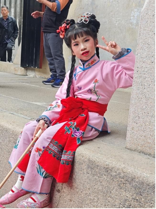 古老戏腔：一周城市生活