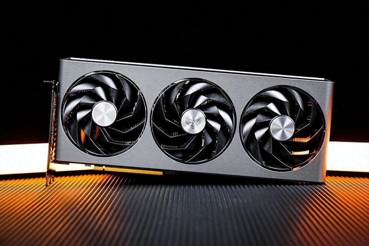 4070和7800xt显卡对比：游戏性能与生产力的全面解析