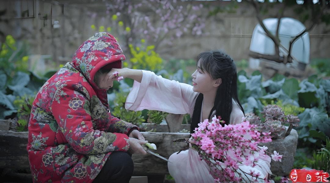 李子柒：从平凡到非凡的蜕变，十年磨一剑的坚持与努力，每个人都有改写命运的能力