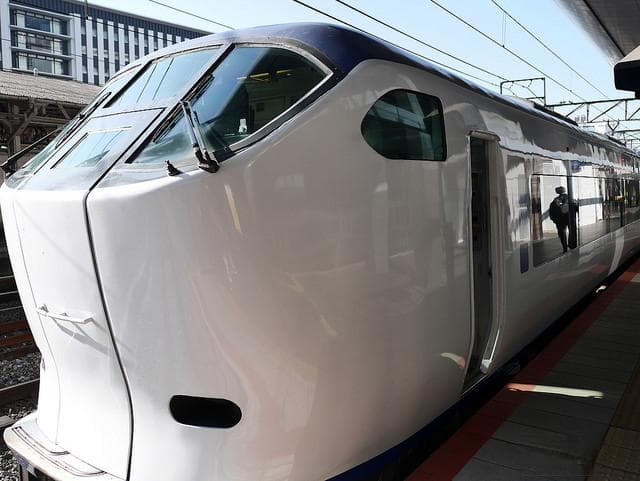 关西机场到大阪JR铁路交通指南：JR关空快速更省荷包、搭车方式、注意事项