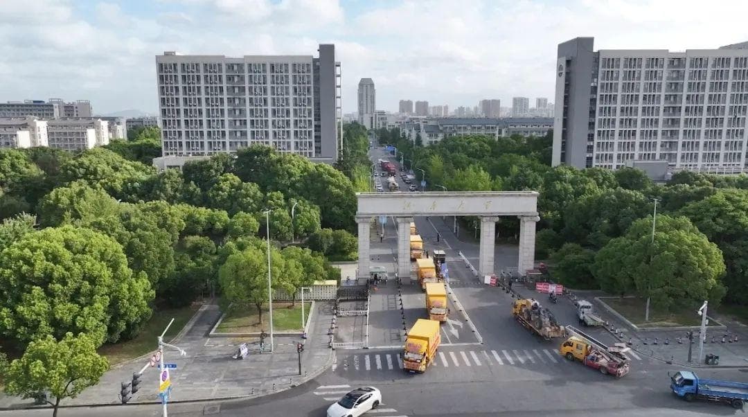 4500台仪器设备启程，江南大学江阴校区进入启用倒计时