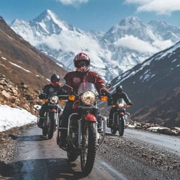 摩旅攻略：全面准备，开启自由冒险的摩托车旅行之旅