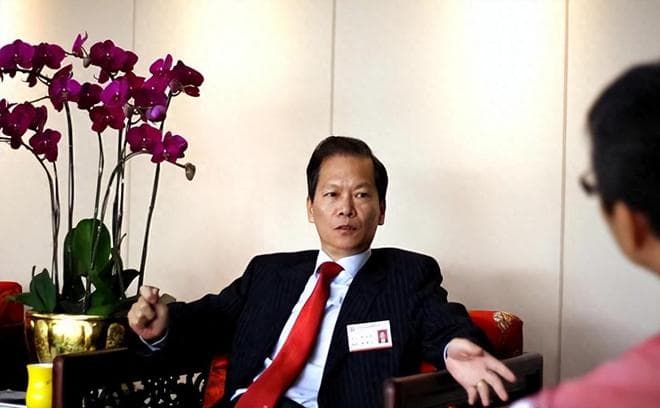 看不起李嘉诚，喊话王石滚蛋，深圳神秘富豪的背景到底有多大？