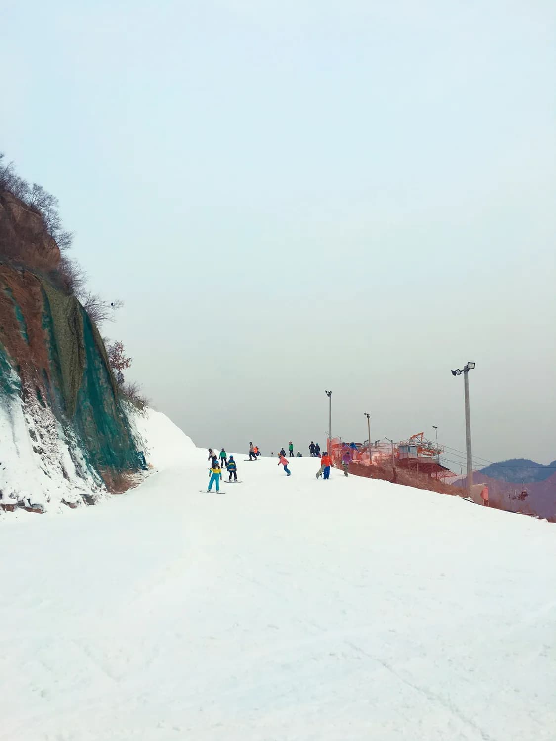 咸宁“温泉+冰雪”一日游：滑雪泡汤两不误