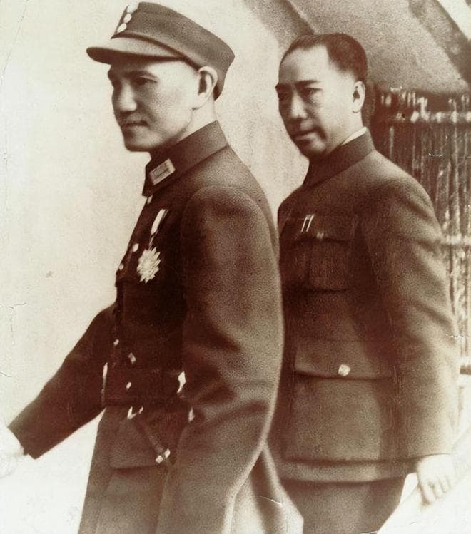 1946年戴笠上海之行：杜月笙婚礼后坠机身亡