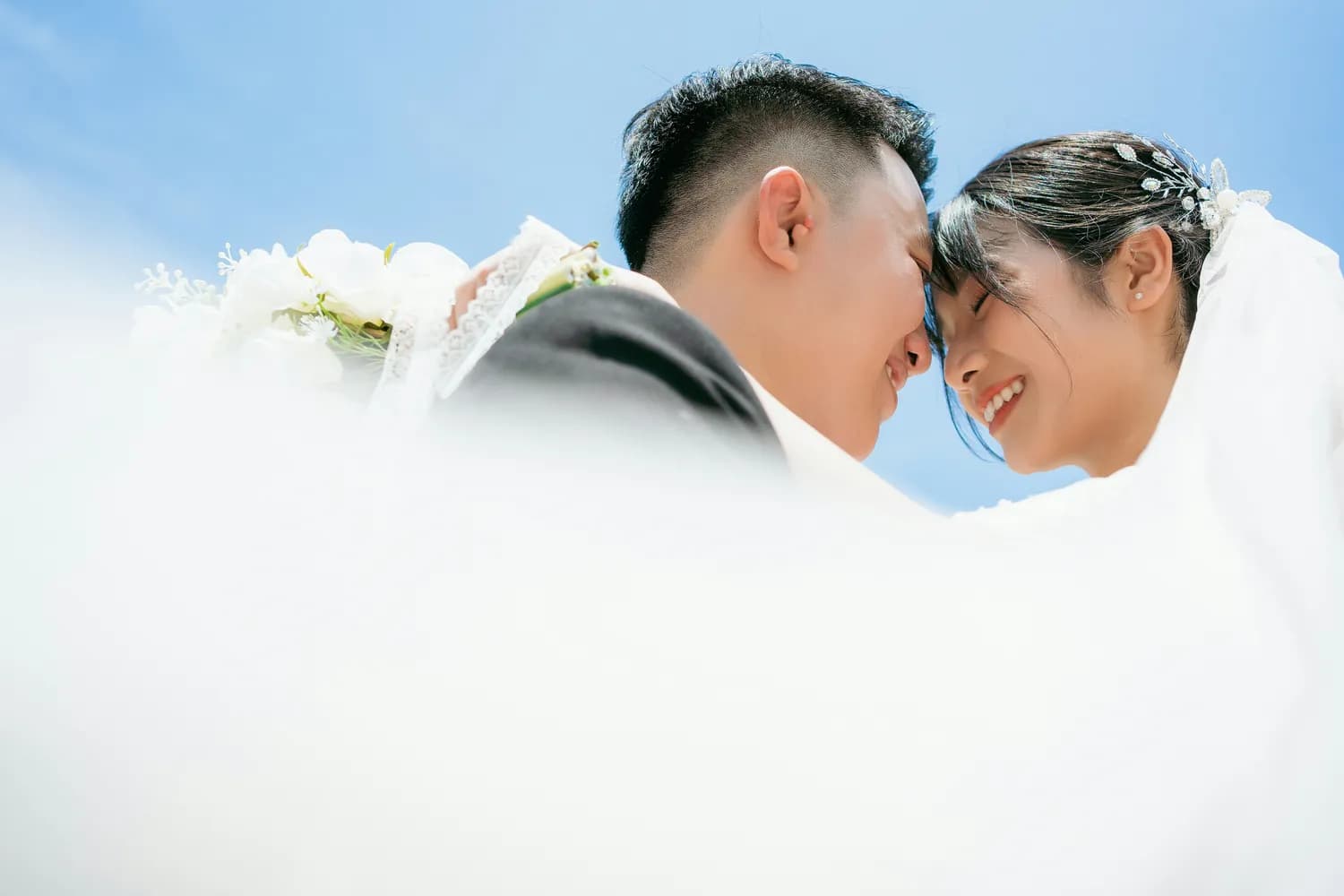 直播风波后，贾乃亮李小璐婚姻七年终解体