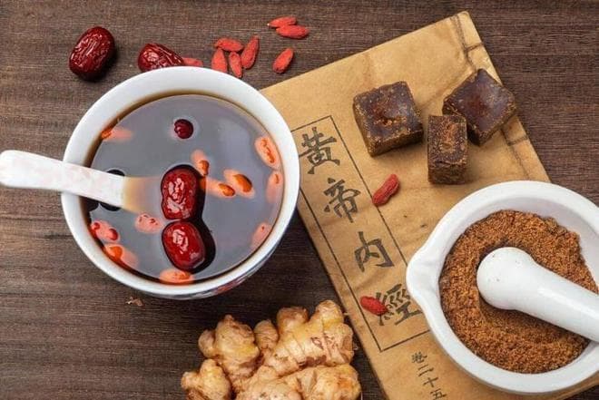 “冬天一碗姜糖汤，去风去寒赛仙方”！冬季里的驱寒秘籍！