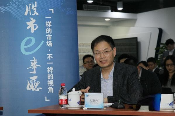 如何分析股市中亏损的原因？这些原因如何影响投资者的决策？