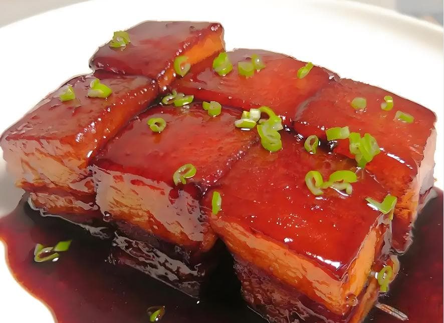 东坡肉制作全攻略：5个关键步骤，还原经典美味