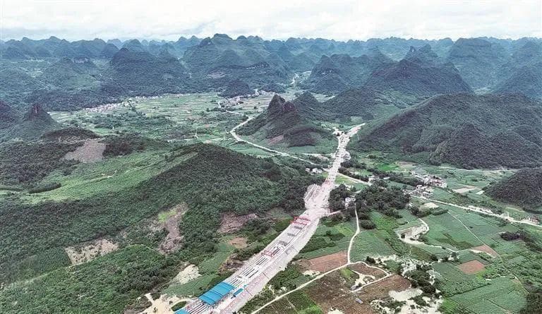 广西多条公路建设取得重要进展，涉及柳州、南宁等地