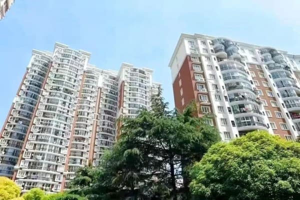 上海长宁：13台“高龄”电梯完成换新，居民幸福指数一键“梯”升