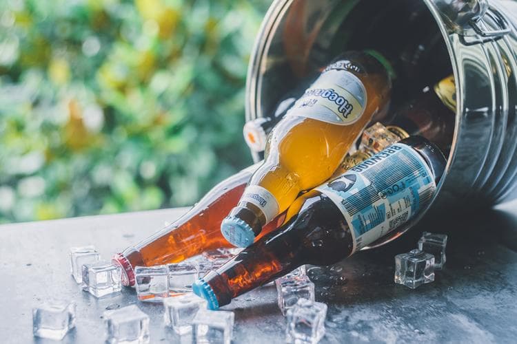 吃海鲜喝什么酒最适宜？10种适合配海鲜喝的酒全解析