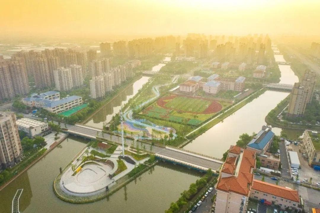 浦东：擦亮水域“金字招牌”，惠南环城水系展开美丽画卷