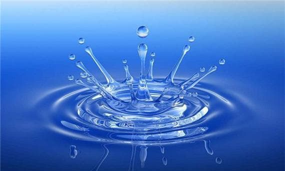 梦见水里游泳是什么意思？周公解梦中的深层寓意