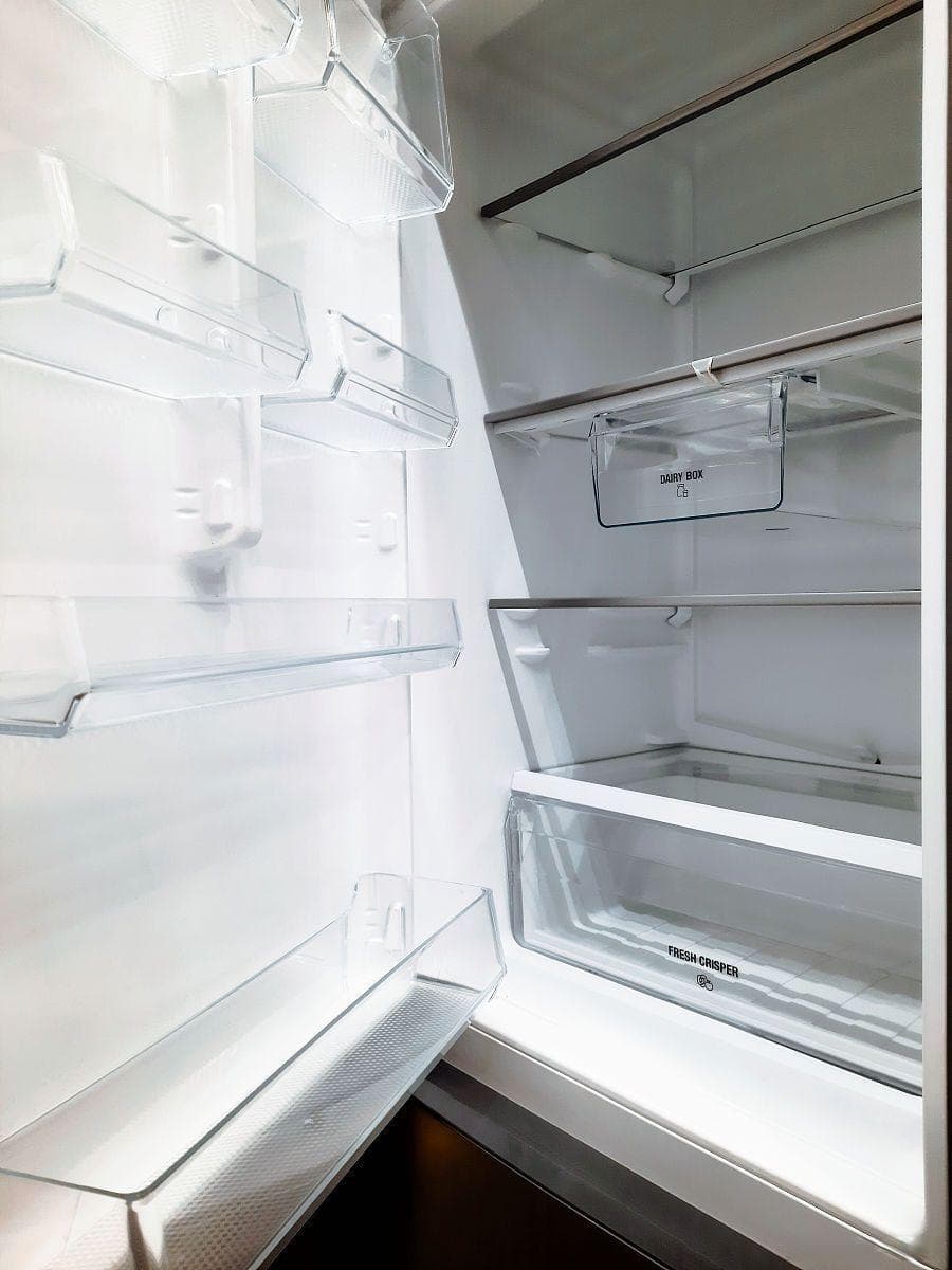 冰箱长期不用再次使用时，如何进行调试和维护？