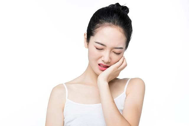 口苦怎么办？专业解析成因与解决方案