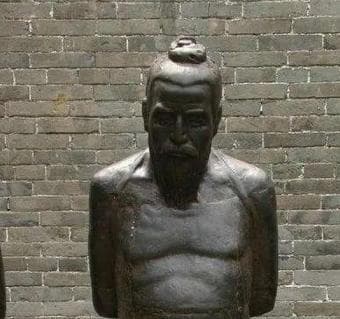 秦桧：历史争议中的人物