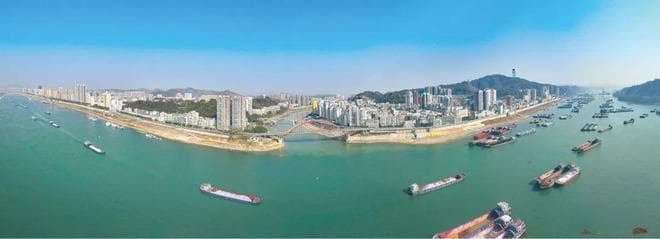 西江黄金水道引领梧州市港产园联动奏响经济发展强音综述
