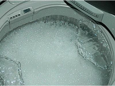 洗衣机排水管怎么清洗？两种实用方法详解